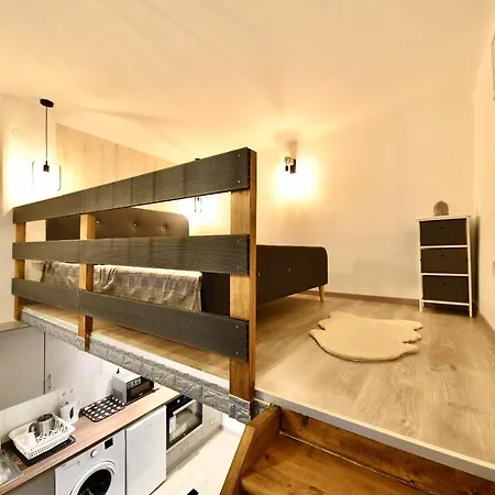 Downtown Flat In Budapest, King *